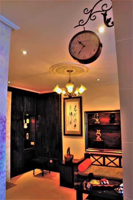 Boutique Studio- Riverine Diamond Kuching Zewnętrze zdjęcie